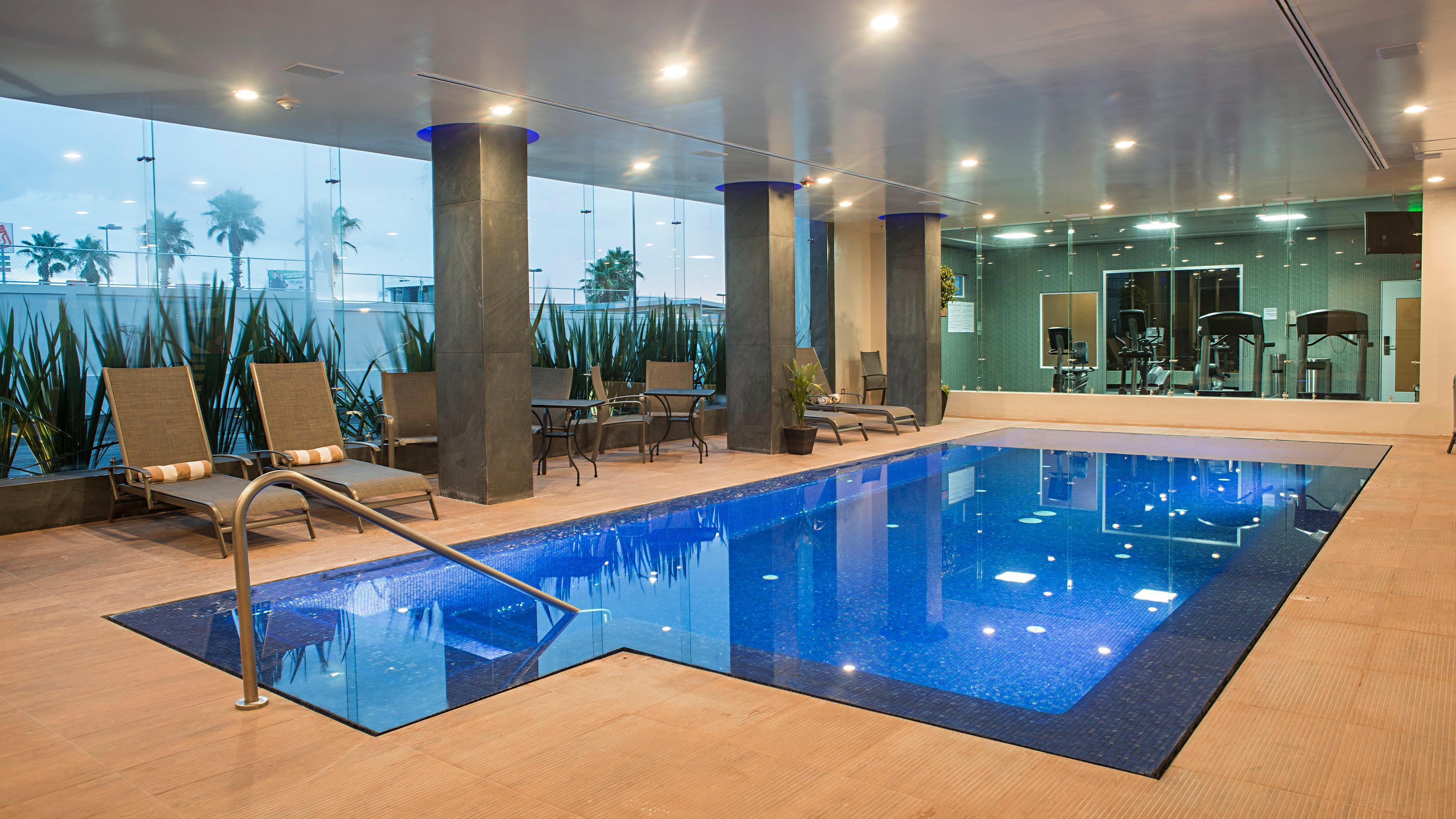 Express & Juventud By Ihg Hotel