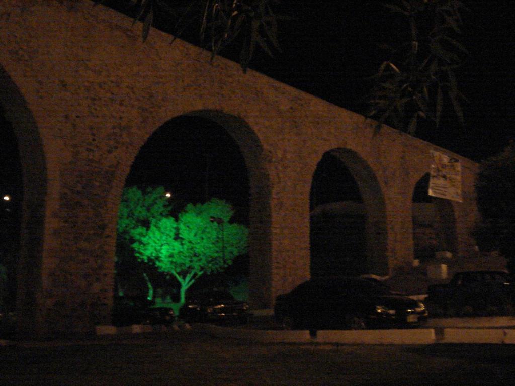Acueducto Colonial 3*