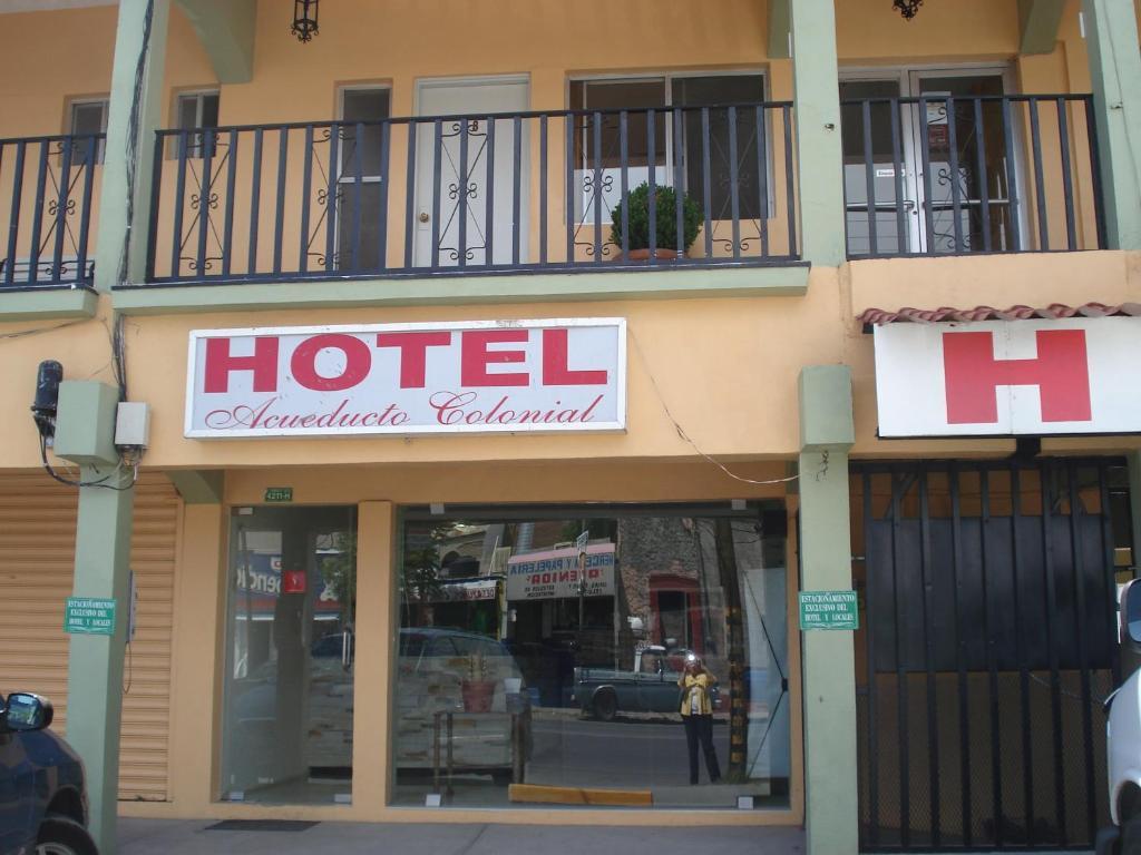 Acueducto Colonial Hotel 3*