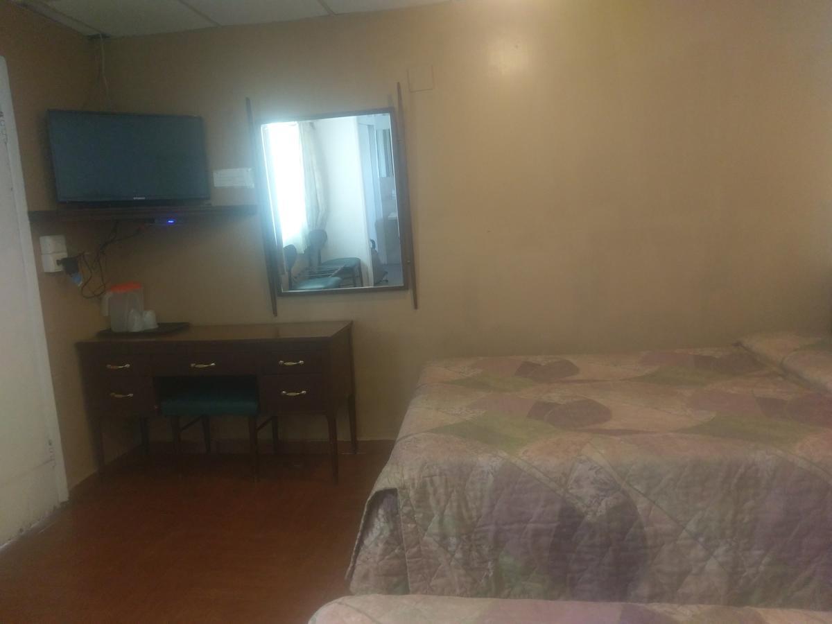 Maria Dolores Hotel