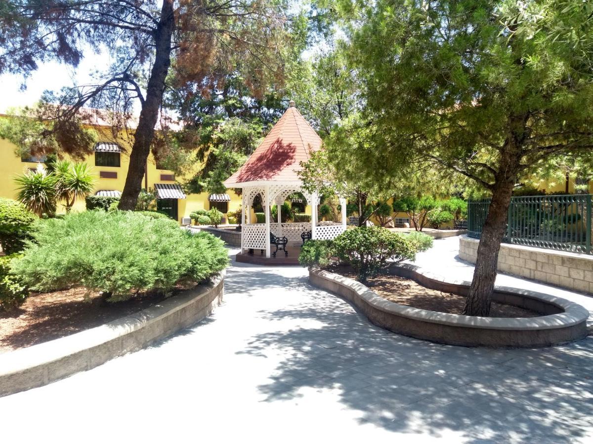 Express By Ihg Hotel