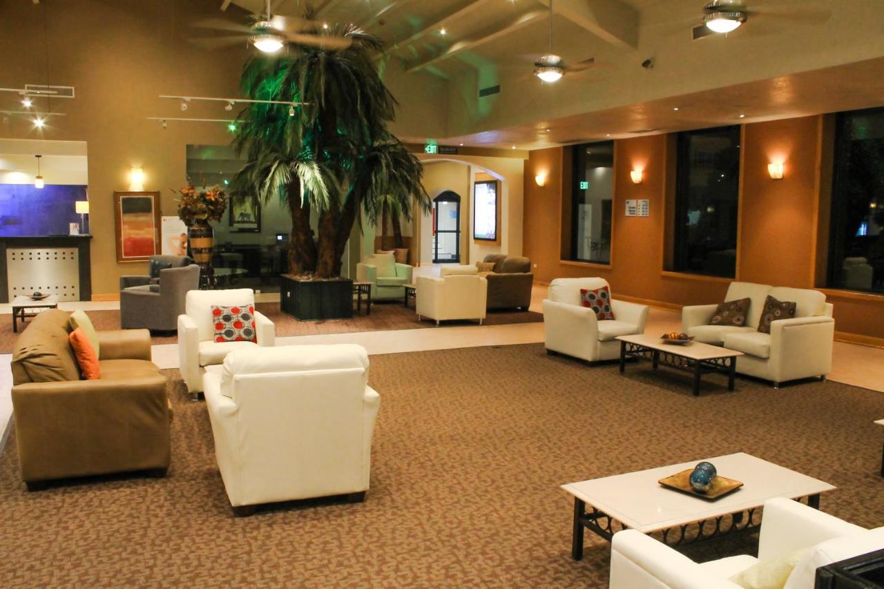 Express By Ihg 4* Chihuahua