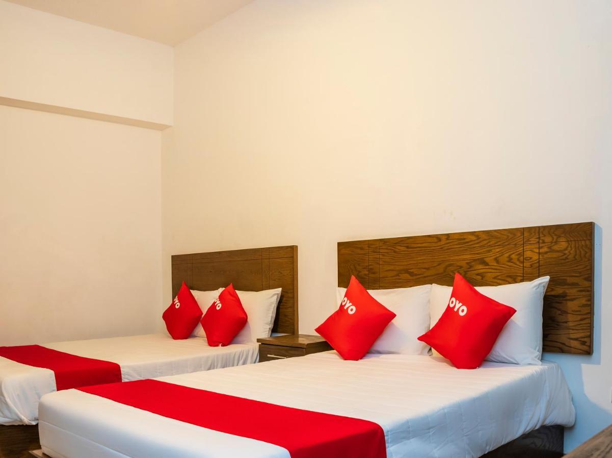 Hotel Oyo Balflo 2*