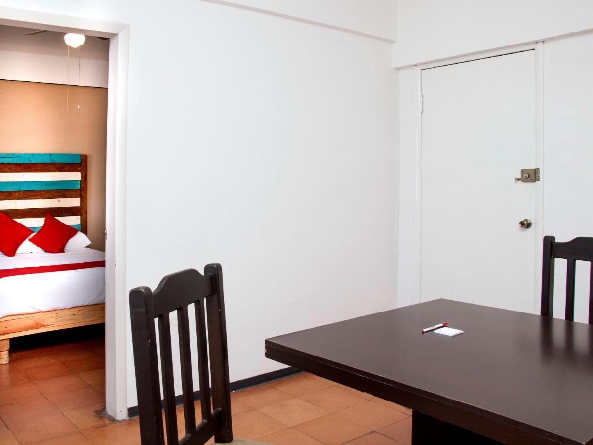 Allende 104 Hotel 2*