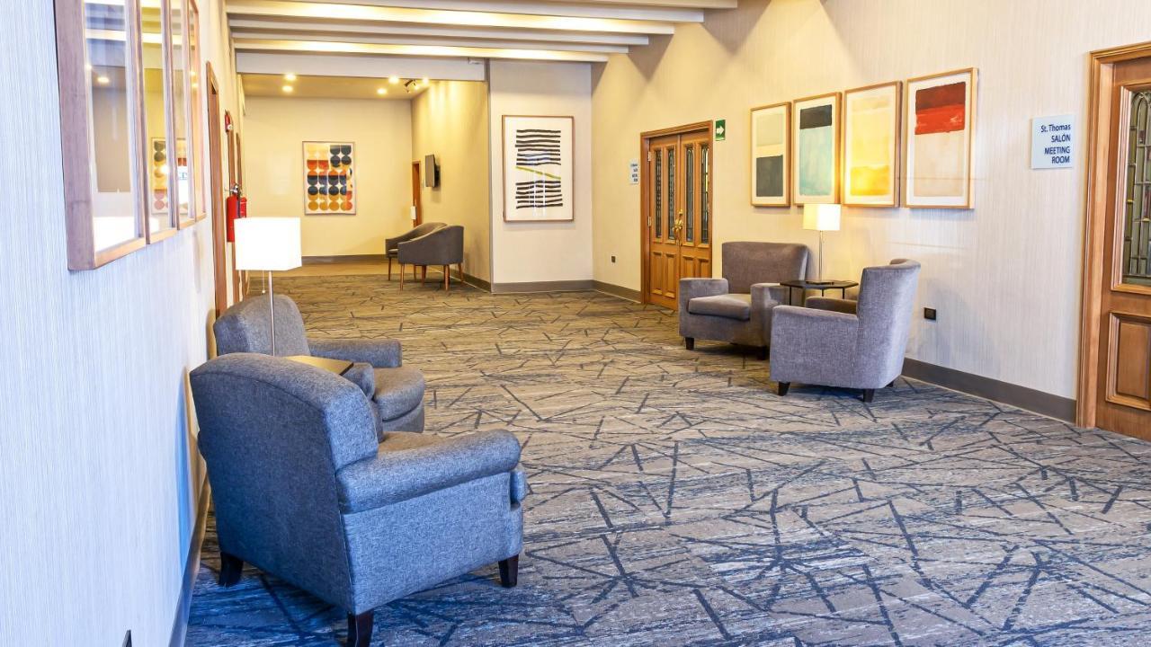 Express By Ihg Hotel