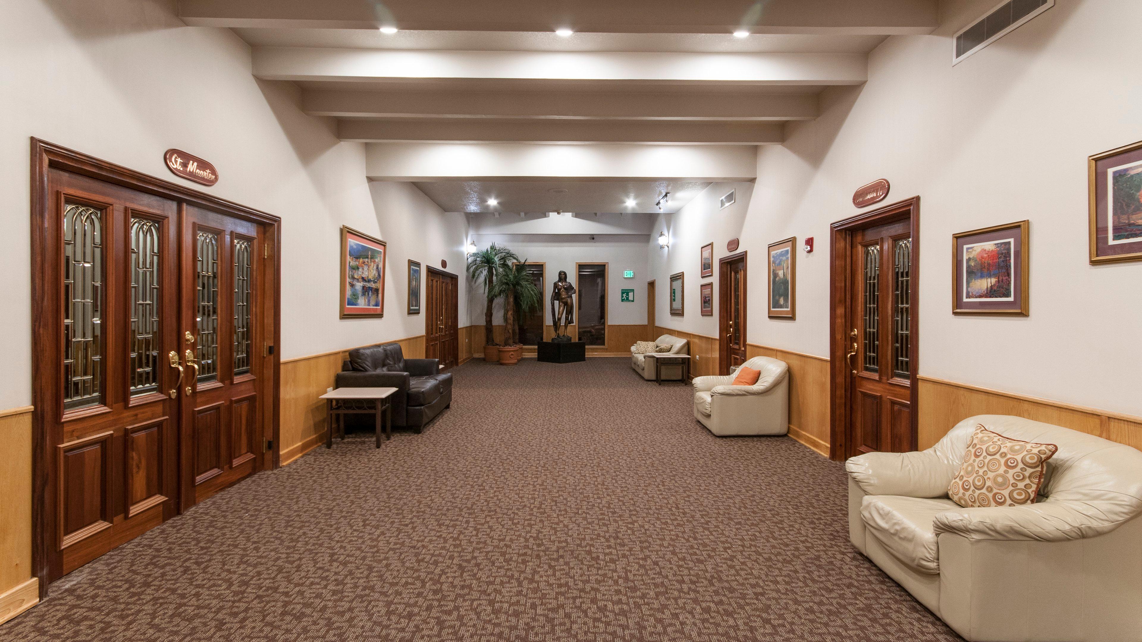 Express By Ihg Chihuahua
