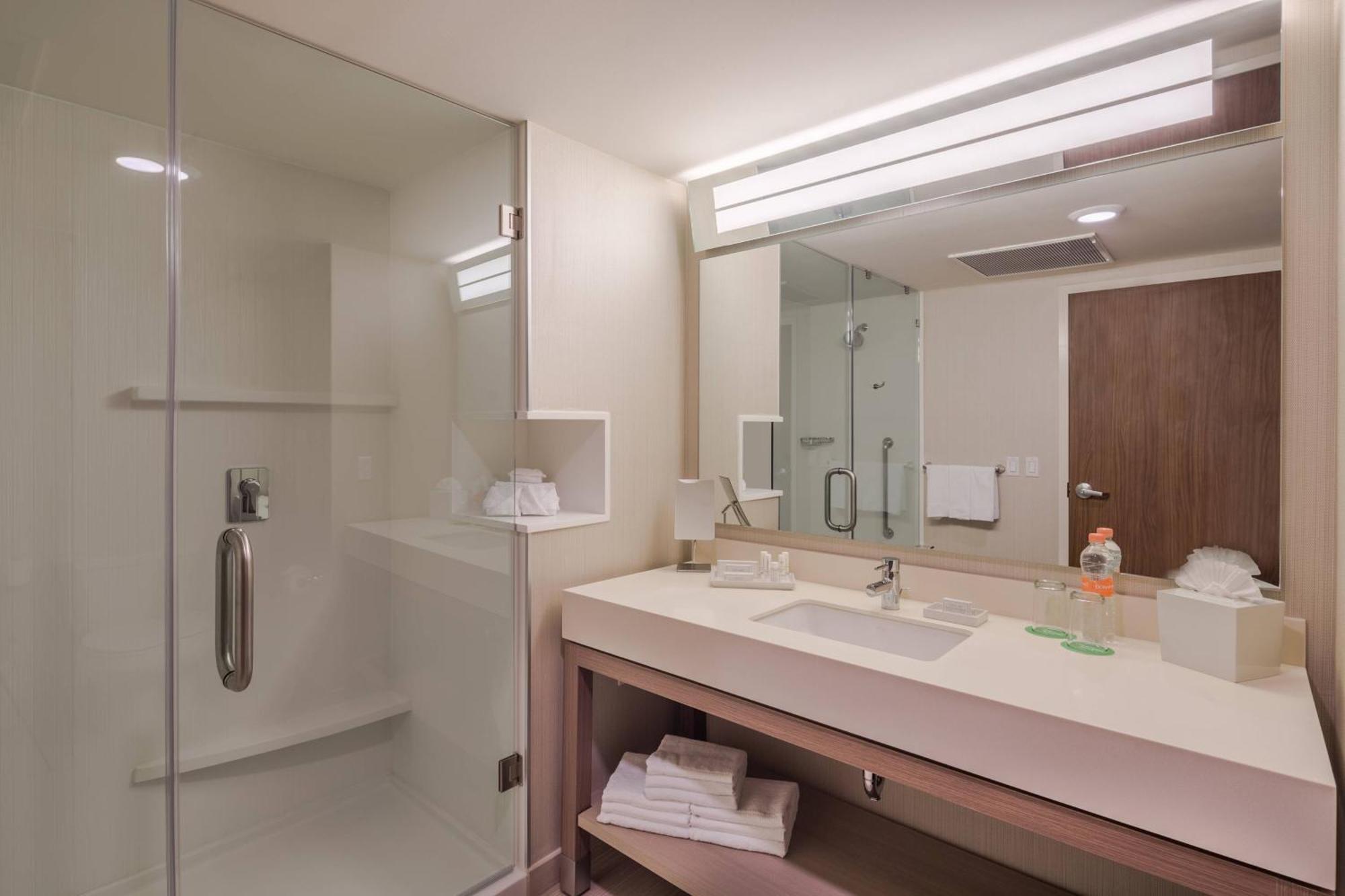 Hotel Courtyard By Marriott 4*