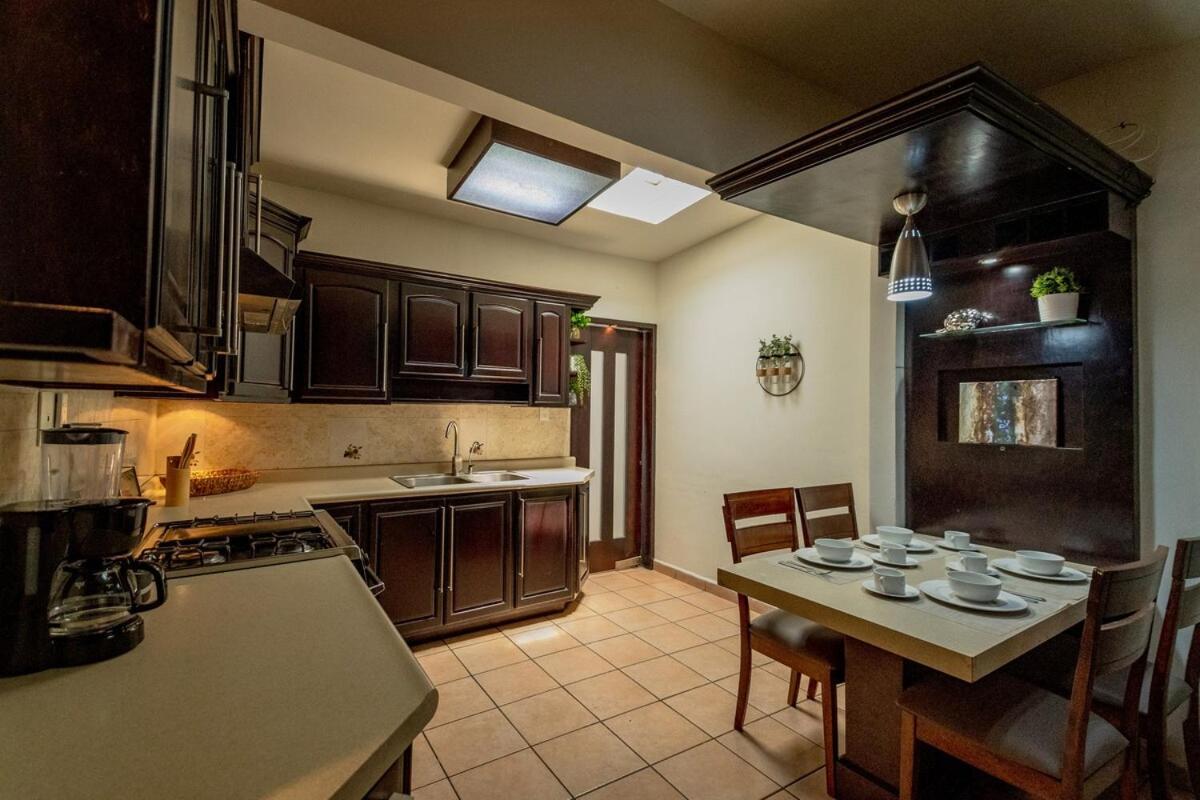 Сasa de vacaciones Comfortable And Family House Eva Pet Friendly