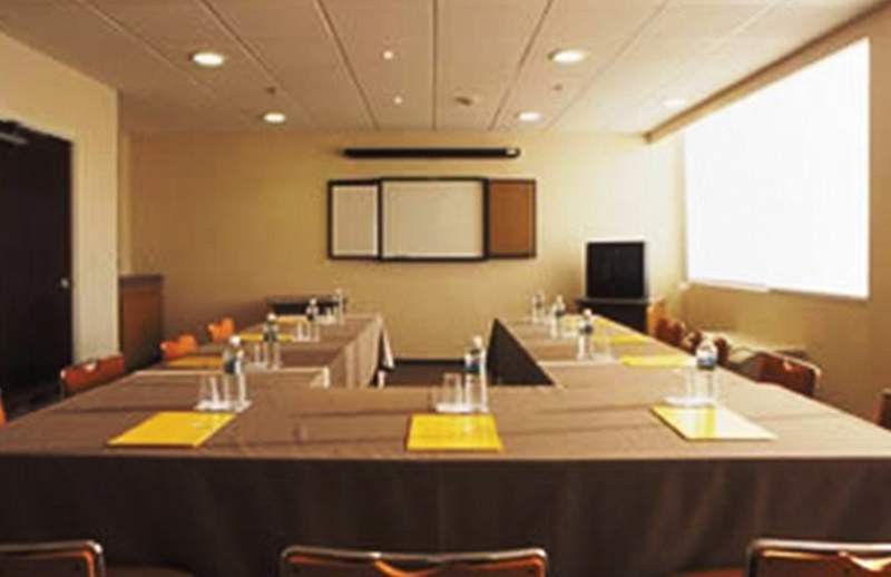 Hotel Express By Marriott 4*