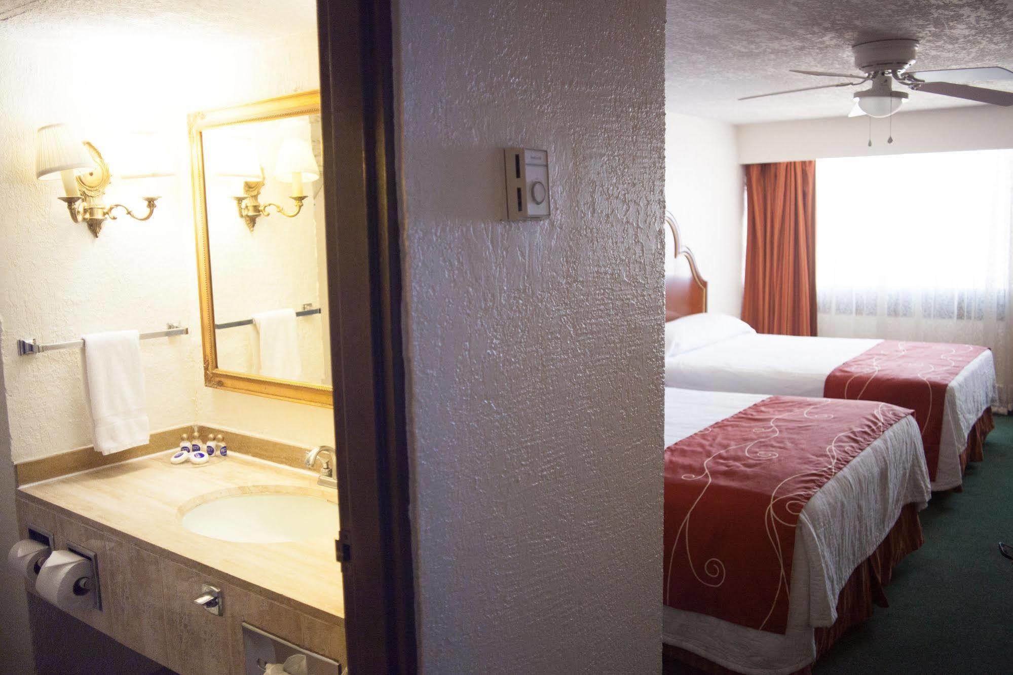 Palacio Del Sol Hotel